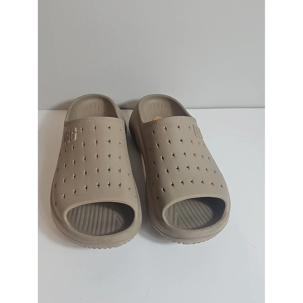 UGG please see